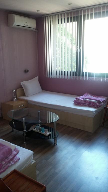 Comfort Guest Rooms Pleven Exterior foto